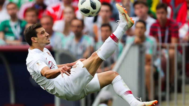Cédric Soares cũng tham gia World Cup 2018 tại Nga, được ưu tiên đá chính thay vì João Cancelo. Cédric Soares cũng tham gia World Cup 2018 tại Nga, được ưu tiên đá chính thay vì João Cancelo.